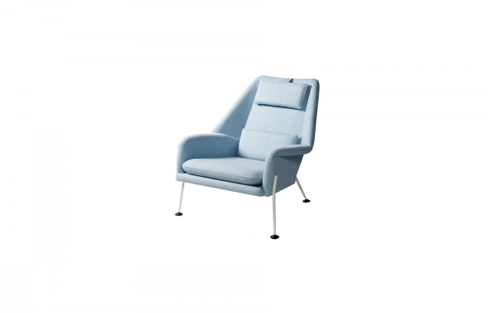 Réédition du fauteuil Héron (1955), piètement en acier, revêtement en tissu. Design Ernest Race, 4 224 €. Buzzi...