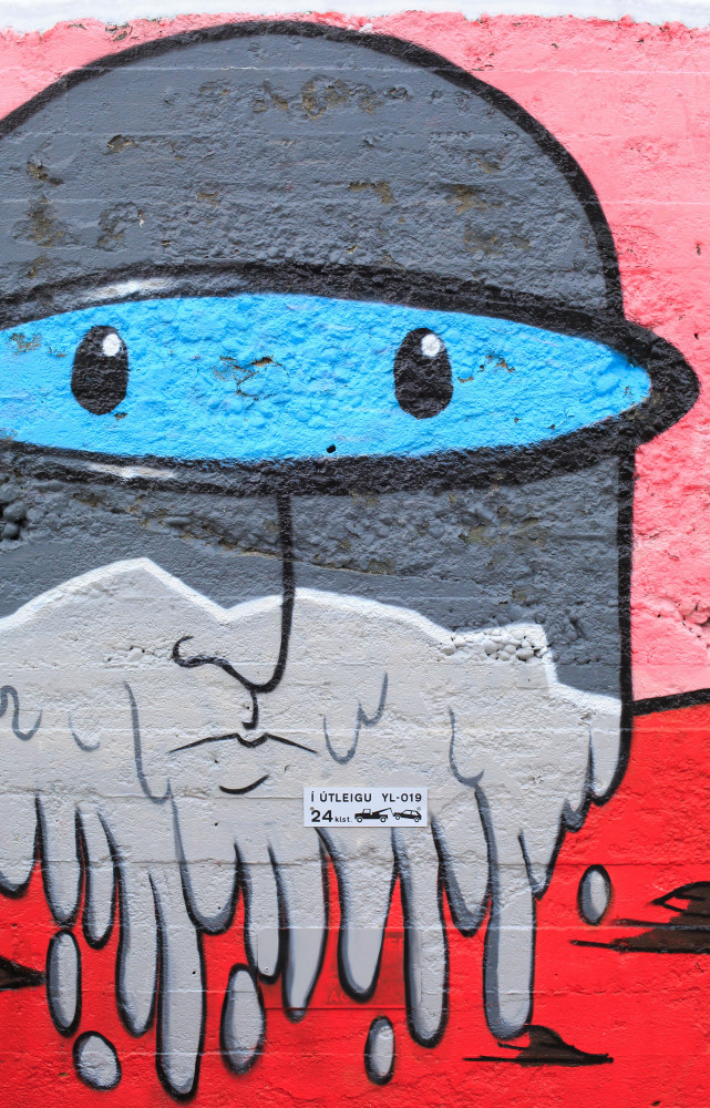 Reykjavík est considérée comme un haut lieu du street art avec une forte concentration de fresques murales...