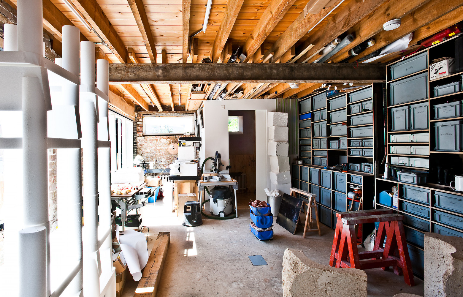 Handy Max – de handy (pratique, maniable) –, ce surnom souligne l’approche à la fois extrêmement manuelle...