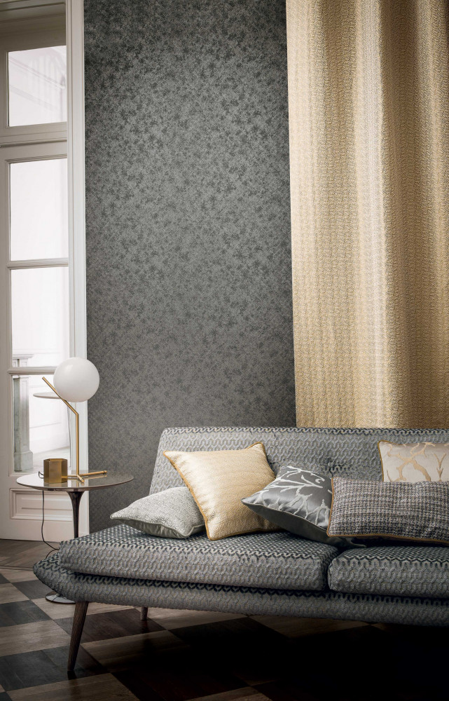 Casamance propose un luxe accessible, des couleurs et motifs élégants et laisse une place importante aux émotions....