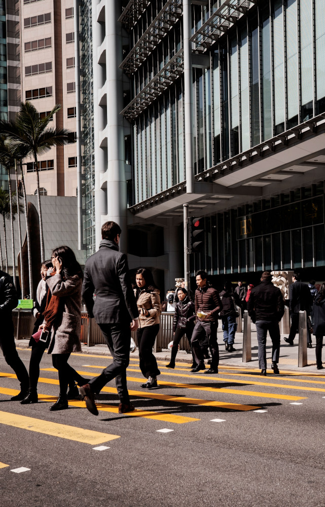Hong Kong est l’une des villes les plus denses du monde avec près de 6 500 habitants/km2.