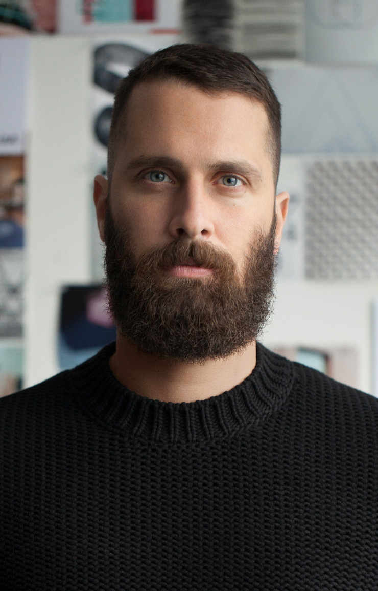 Bien que d’abord étiqueté arty, le designer d’origine canadienne Philippe Malouin se réjouit du retour aux fondamentaux du design industriel, « des produits abordables, bien dessinés et qui fonctionnent ».