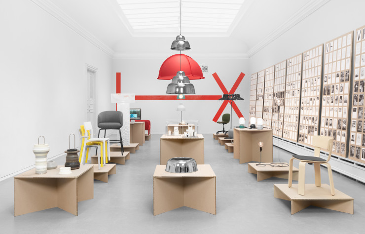 Mobilier pour un espace de co-working par l’agence Form Us With Love (FUWL).