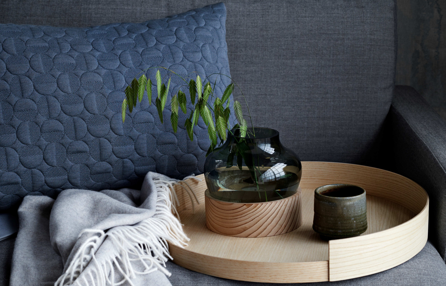 « Les gens qui aiment le design aiment non seulement les meubles mais aussi les accessoires. Les...