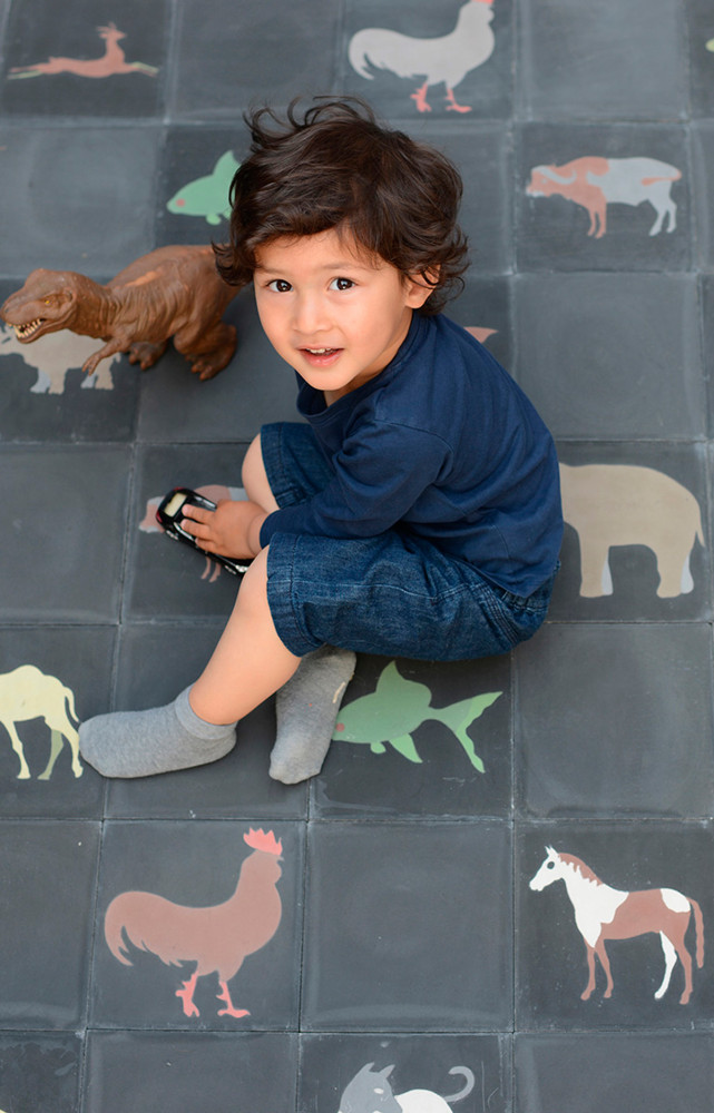Carreaux de ciment issus de la collection pour enfants « Bestiaire », 20 x 20 cm, Emery...