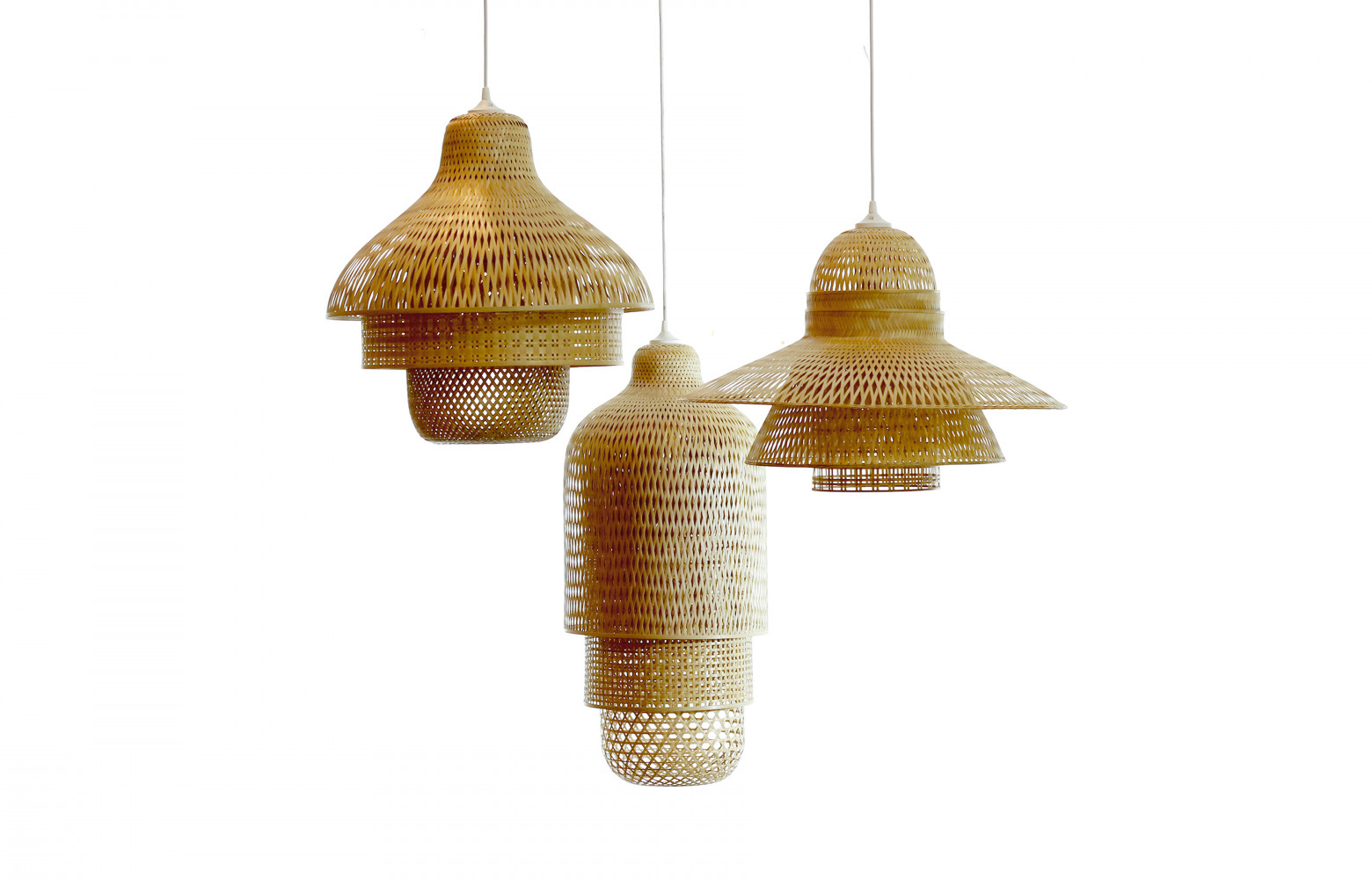 Suspensions "Layers" en bambou tressé à la main au Vietnam, 295 € (pièce). Design de Collection.