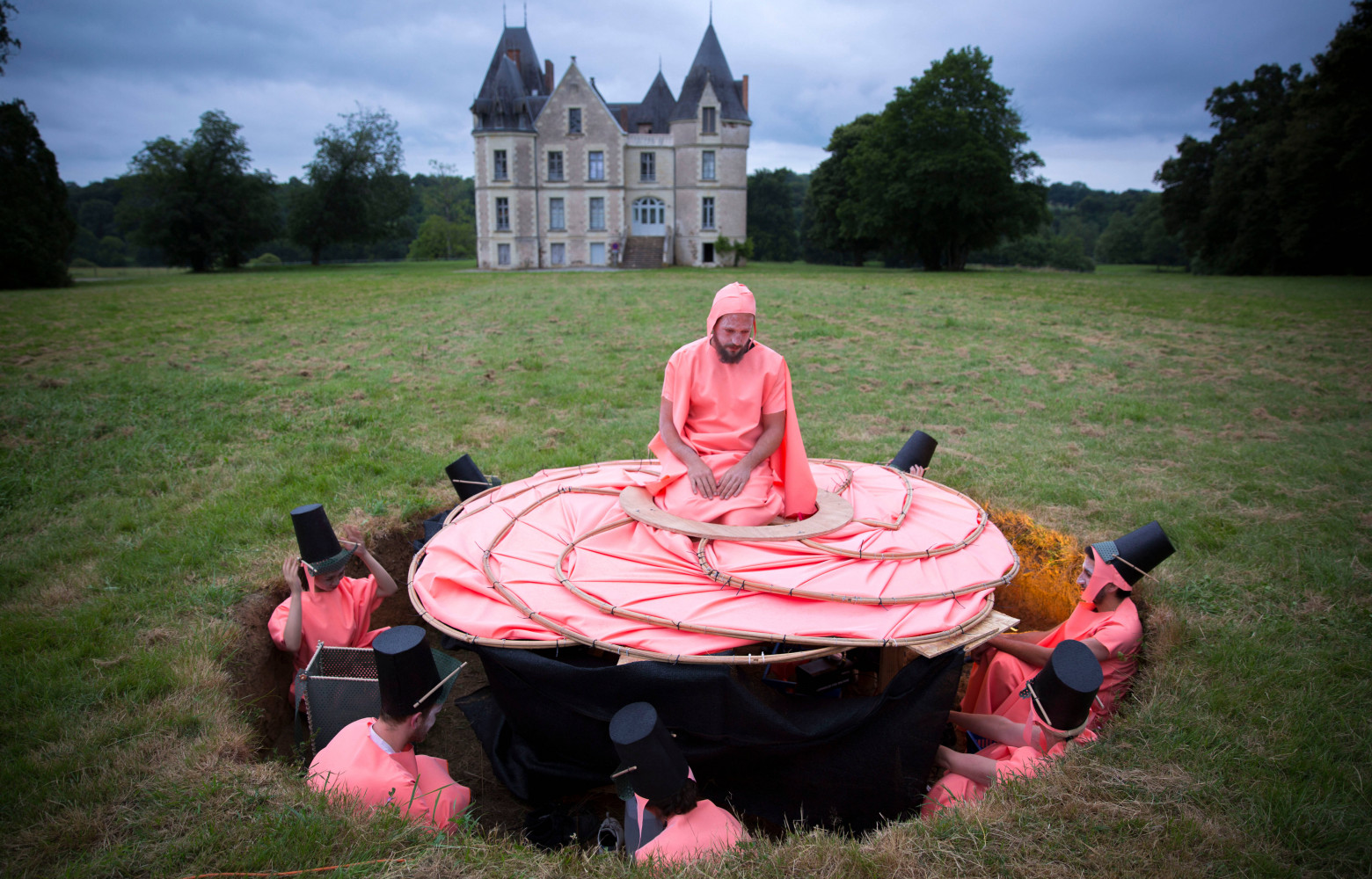 Une intervention qui met aussi en valeur le domaine de Boisbuchet.