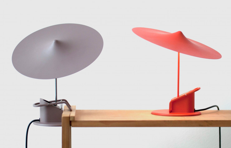 Lampe à pince « w153 Île », design Inga Sempé pour Wästberg.