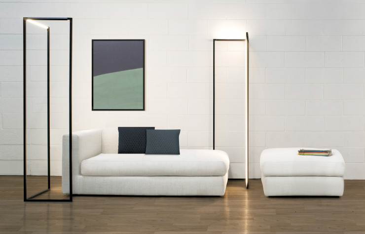 La lampe sur pied à LEDs « Spigolo » des designers de Studiocharlie sert à la fois de luminaire et de séparateur d’espace (Nemo).