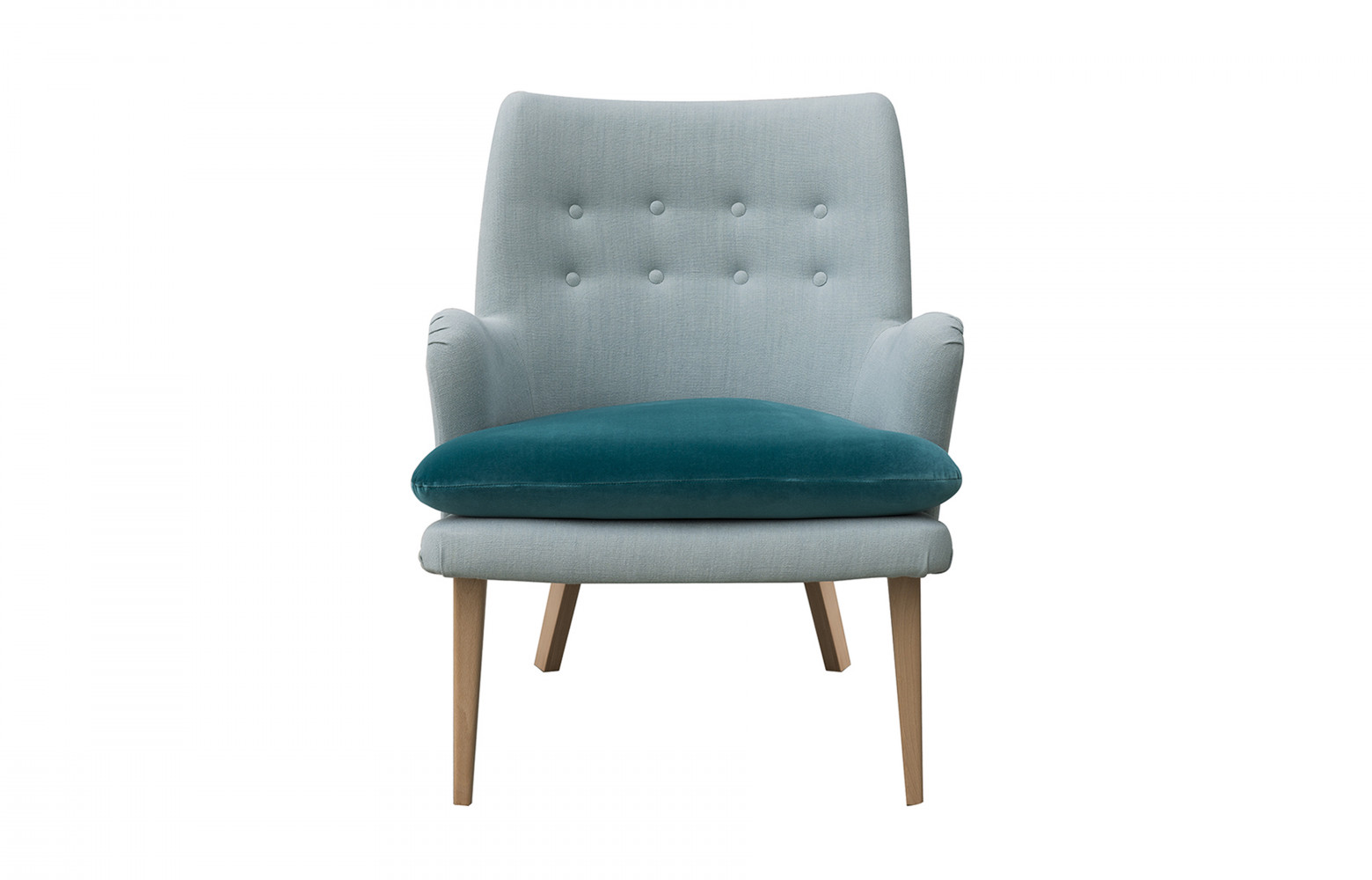 Fauteuil d’esprit fifties « Cosmopolitan », 1 300 €. Designers Guild.