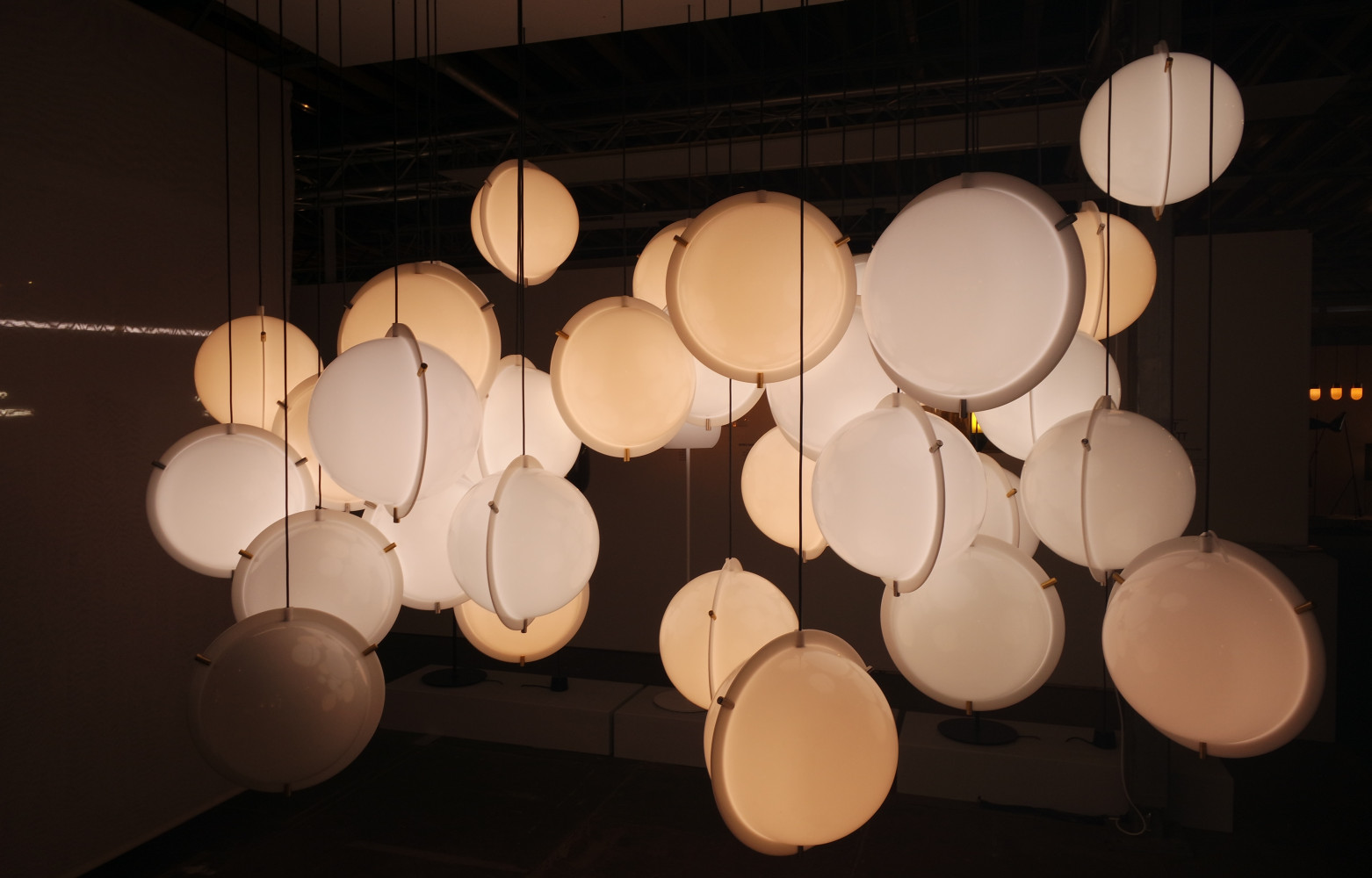 L'événement Design Junction réunit éditeurs installés (Brokis, Artemide, Lampe Gras…), jeunes maisons et designers indépendants au cœur...
