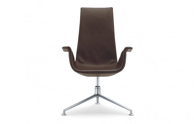 Le fauteuil « FK86 », de Preben Fabricius et Jorgen Kastholm.
