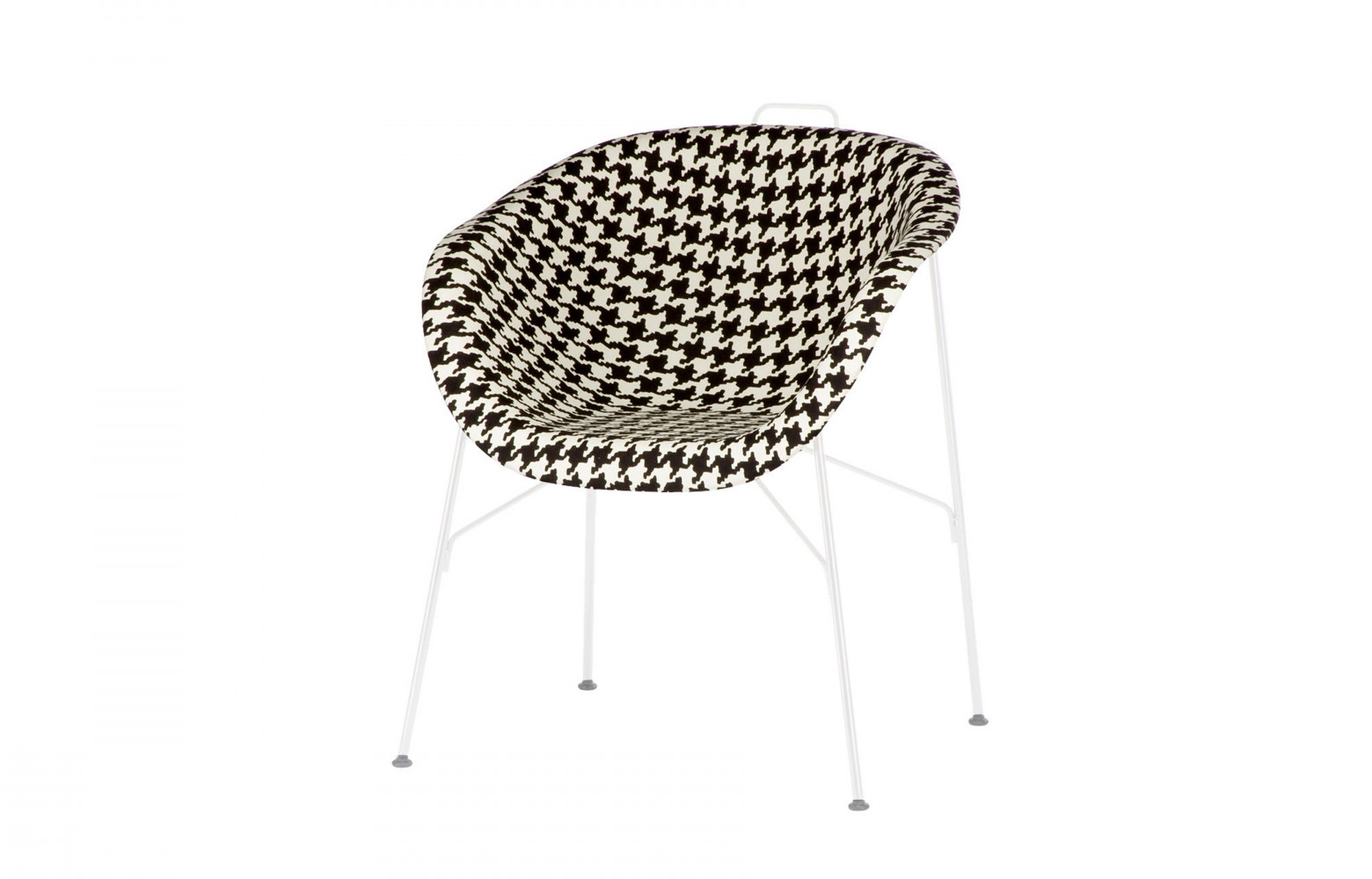 Fauteuil « Eu/phoia Fashion » dont la coque est recouverte d'un tissu pied-de-poule, design Paola Navone. Eumenes.