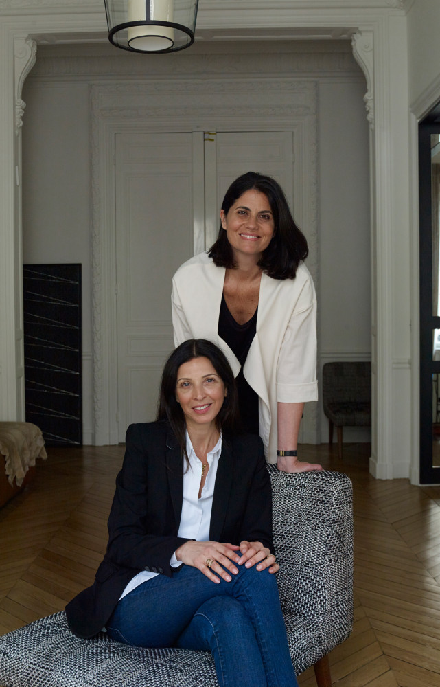 Les architectes, Karine Lewkowicz (debout) et Aline Abramczyk.
