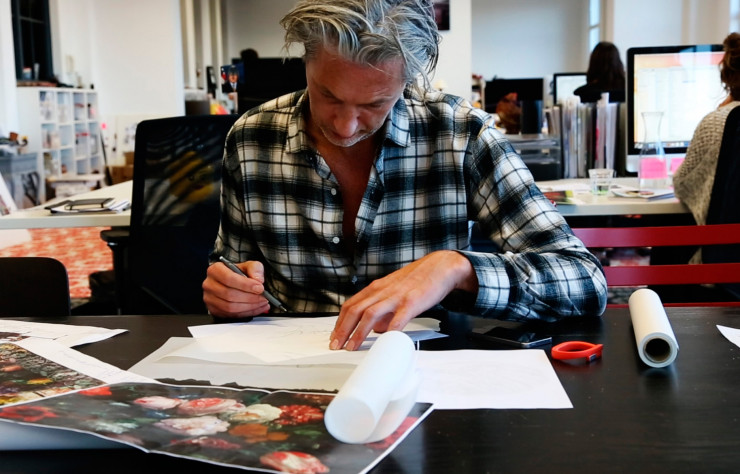 Marcel Wanders planche sur son tapis Eden Queen.