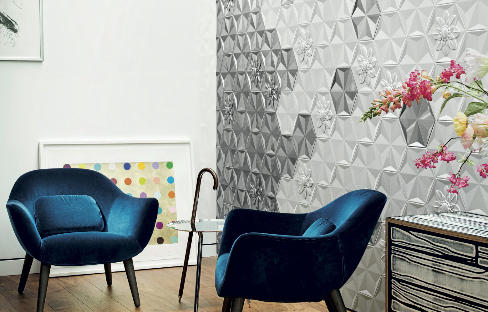 Carreaux en céramique peints en or et platine avec la technique des émaux à lustre métallique, collection...