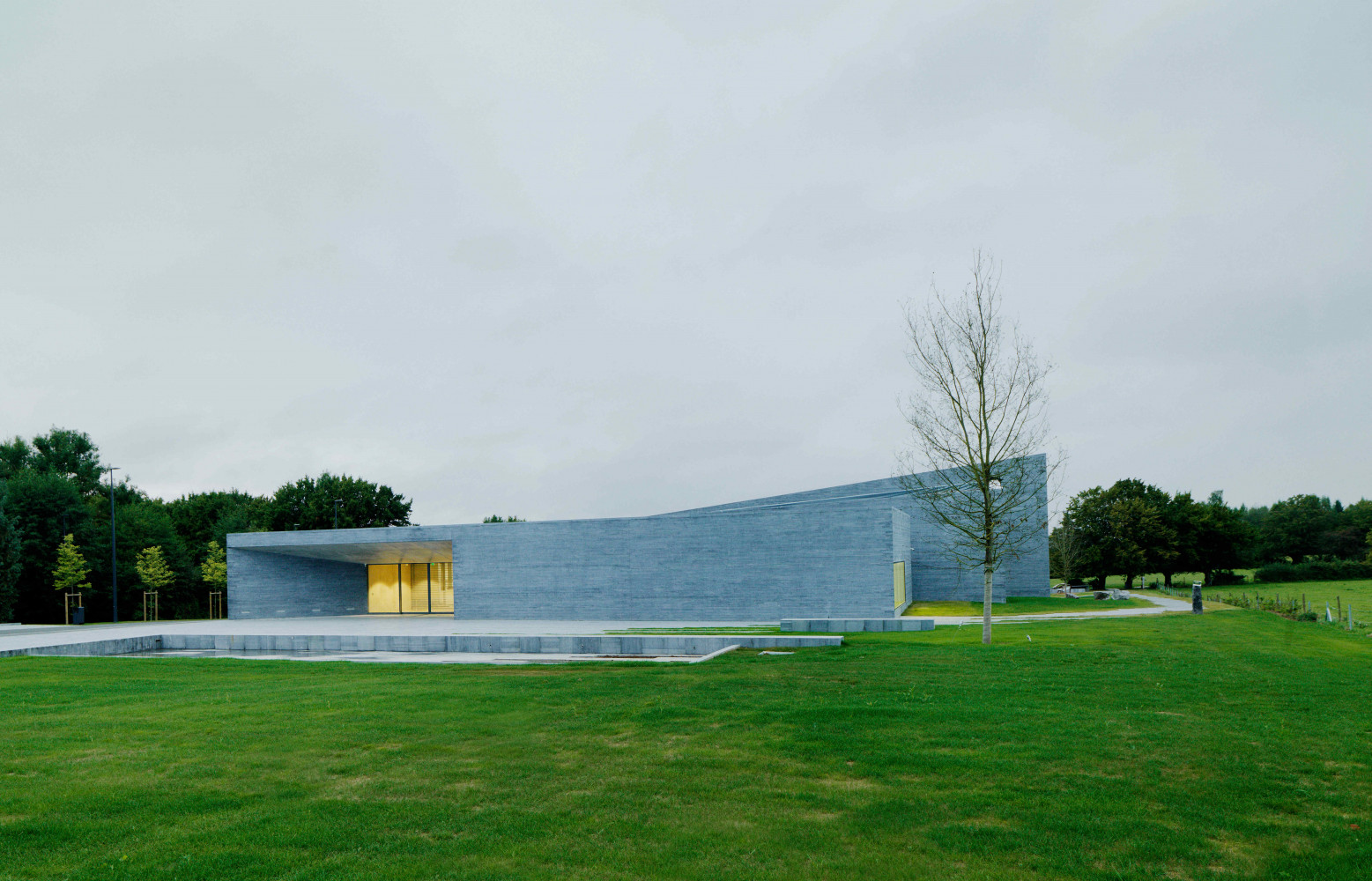 Offrant 1 000 m² de surface d’exposition (contre 300 m² dans l’ancien musée), le MUSverre a ouvert...