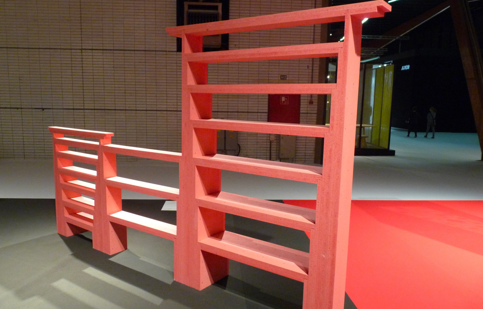 Les architectes belges Jan De Jan Vylder, Inge Vinck et Jo Tailleu exposait au cœur de l’exposition...