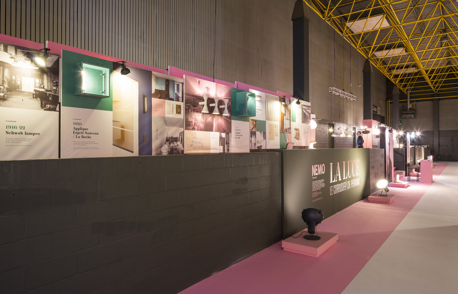 Comme au dernier salon de Milan, l’éditeur italien Nemo Lightings montrait ses nouveautés et minutieuses rééditions de...