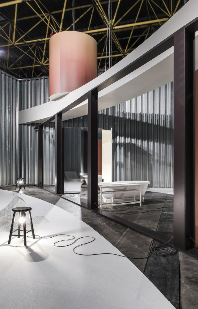 Clou de la Biennale, la reconstitution du principe constructif de la Solo House, un projet novateur des...