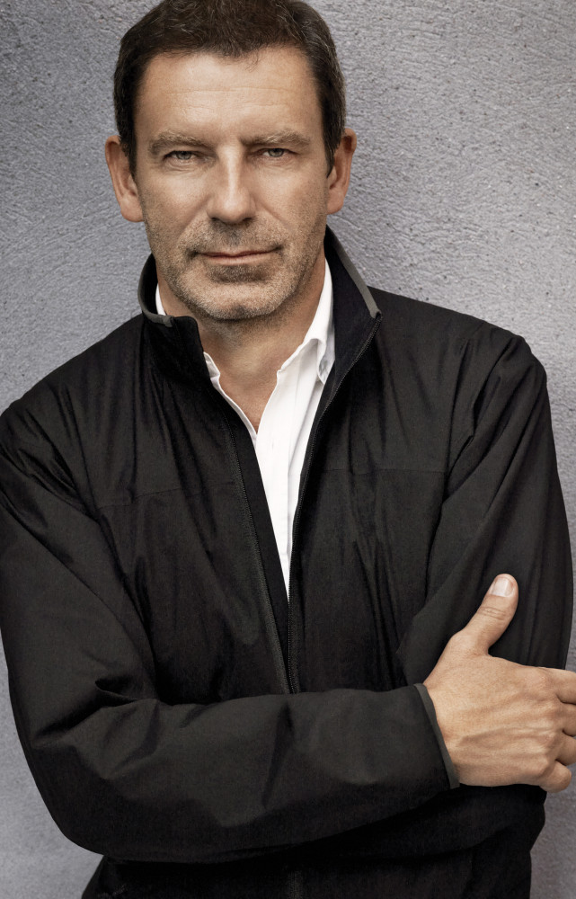 3) Le styliste Tomas Maier est lui-même fils d’architecte. Il sait à quel point que quand, peut-être...