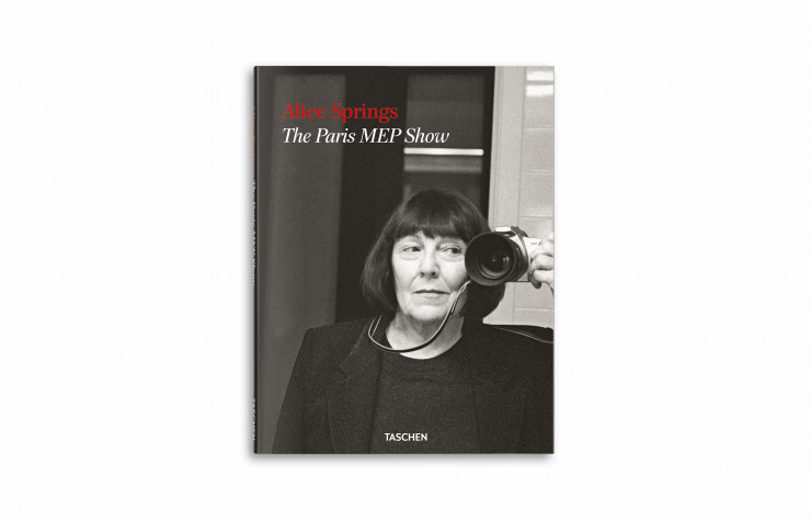 « Alice Springs – The Paris MEP Show », de June Newton.