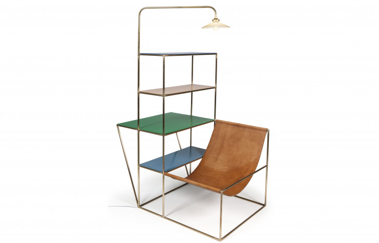 Cette installation signée Muller-Van Severen apparaît en 2012 comme une poursuite des travaux du Bauhaus…
