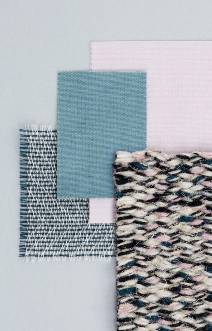 La collection 2017 « Constructure », tissages complexes et structures tactiles, entrelace des couleurs, des fils et, du coup, les émotions.