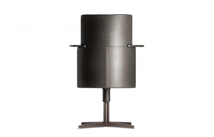 Fauteuil de la collection « Jeff » de Jean-Marie Massaud (Poltrona Frau).