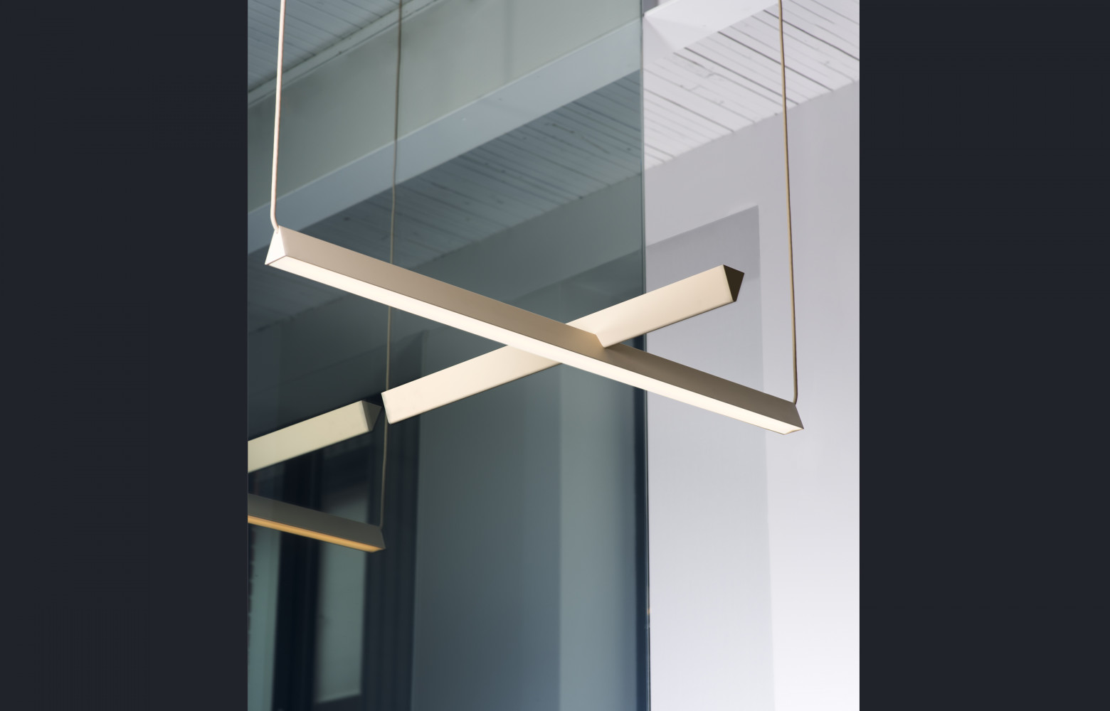 Mile, du designer montréalais Guillaume Sasseville pour Lambert & Fils, est un habile jeu d’équilibre en même...