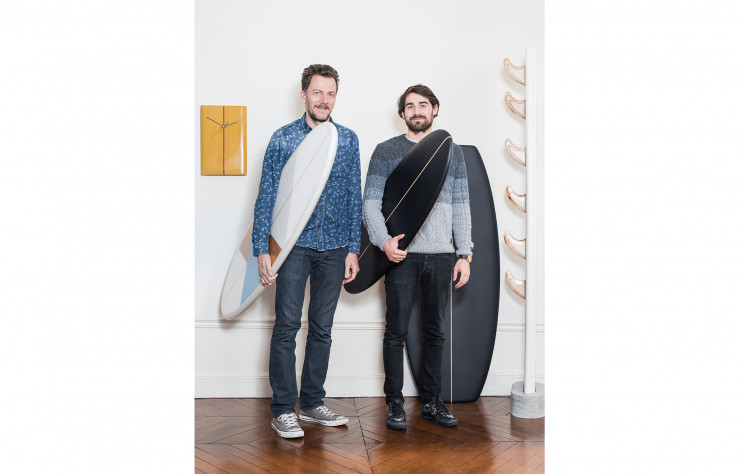 Les deux fondateurs de Bolge, Philippe et Benjamin, fous de surf et de design.