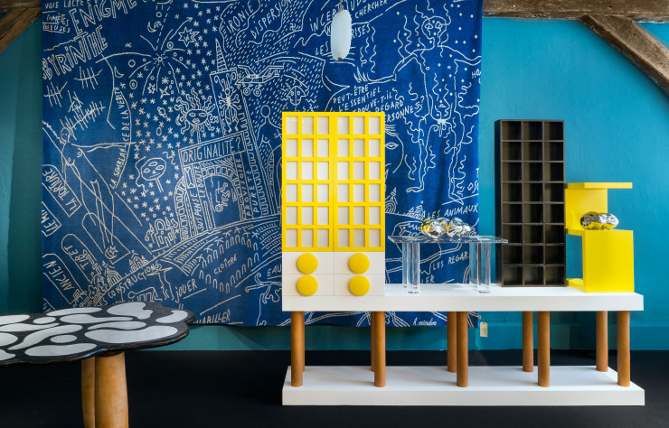 Scénographie de la vente inaugurale de la maison de vente aux enchères Piasa, en 2013, consacrée au design italien.