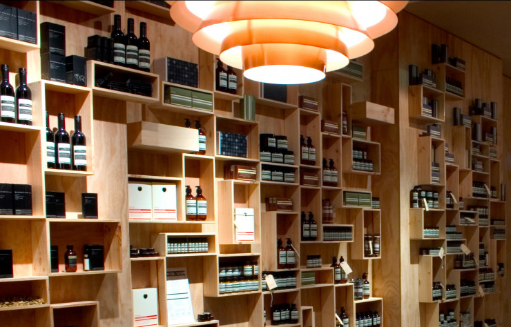 Le siège de la marque de cosmétiques Aesop est implanté dans Fitzroy.