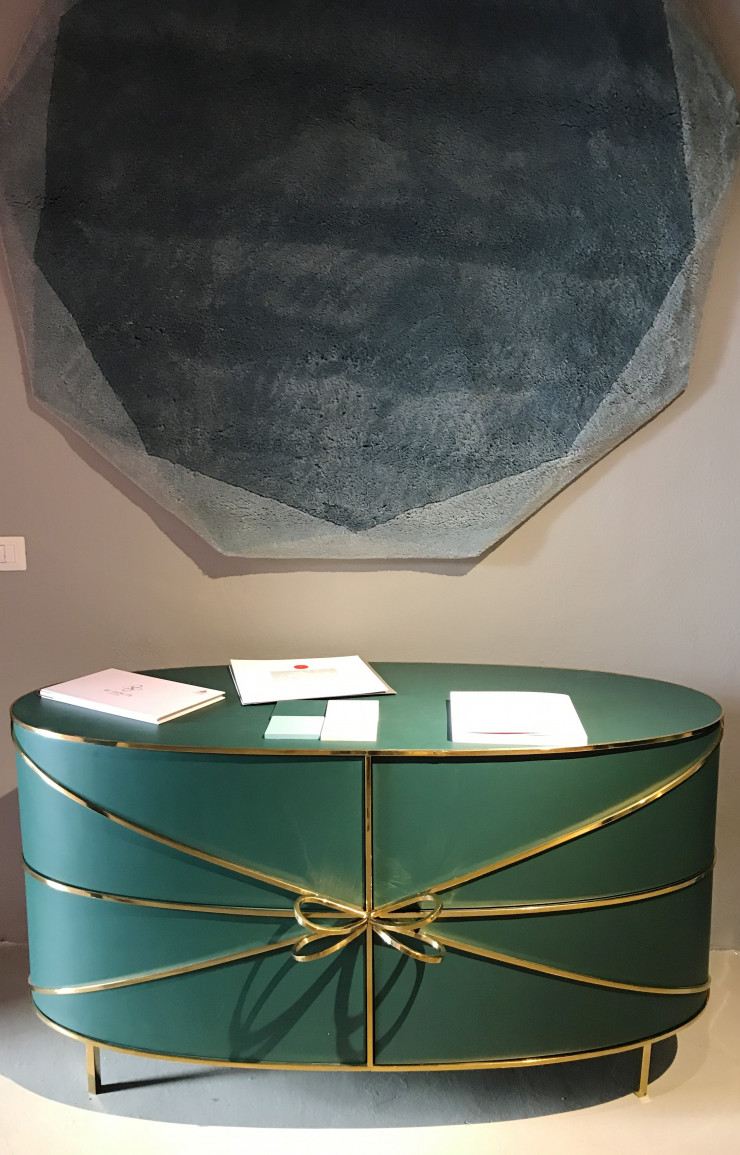 Buffet Secrets de Nika Zupanc (Scarlet Splendour).