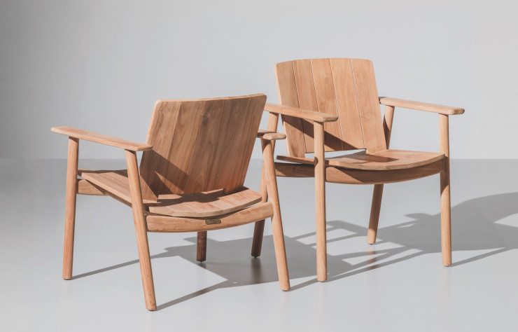 Fauteuils de la collection outdoor Teak de Jasper Morrison (Kettal).