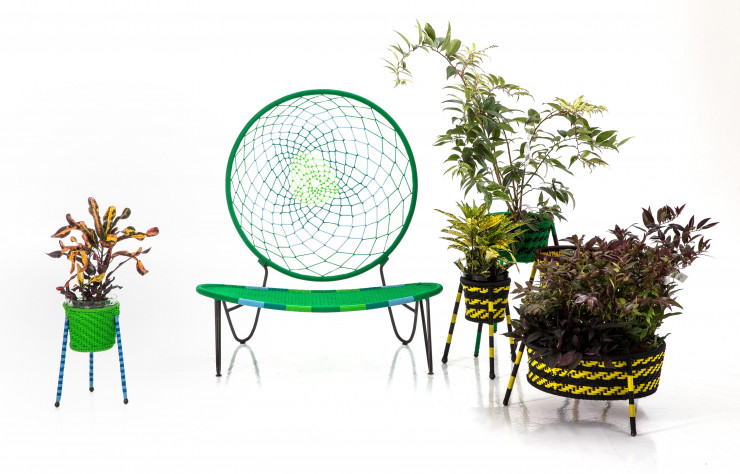 Tables « Baobab » de Marc Thorpe et chaise « O Chair » de Tord Boontje. Moroso chez Silvera.