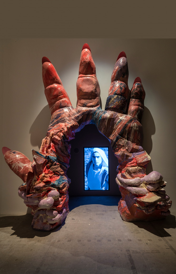 Grotta Profunda, Approfundita de Pauline Curnier Jardin (2011-2017).