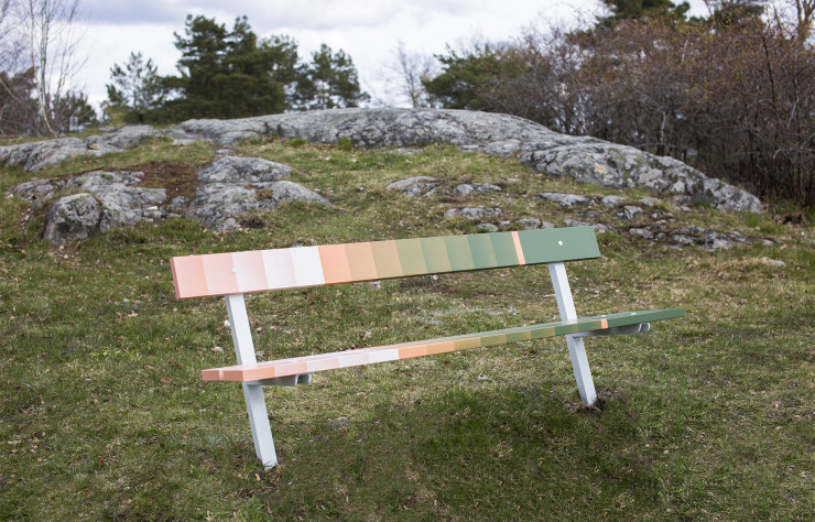 Scholten & Baijings proposent avec leurs Coulour Benches un travail sur les contrastes.