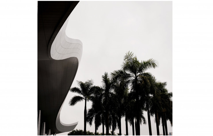 Le Guangdong Science Center, du cabinet américain Steffian Bradley Architects (SBA) et son toit ondulé, comme un rappel de l’architecture traditionnelle chinoise.
