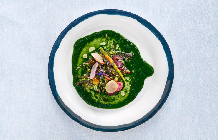 À la carte du restaurant Louison, signée Gérald Passédat, une jardinière de légumes très expressionniste.