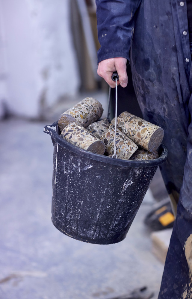 Le designer a utilisé des carottes de différents diamètres et épaisseurs.