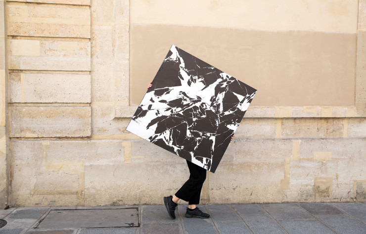 le domino de papier peint.