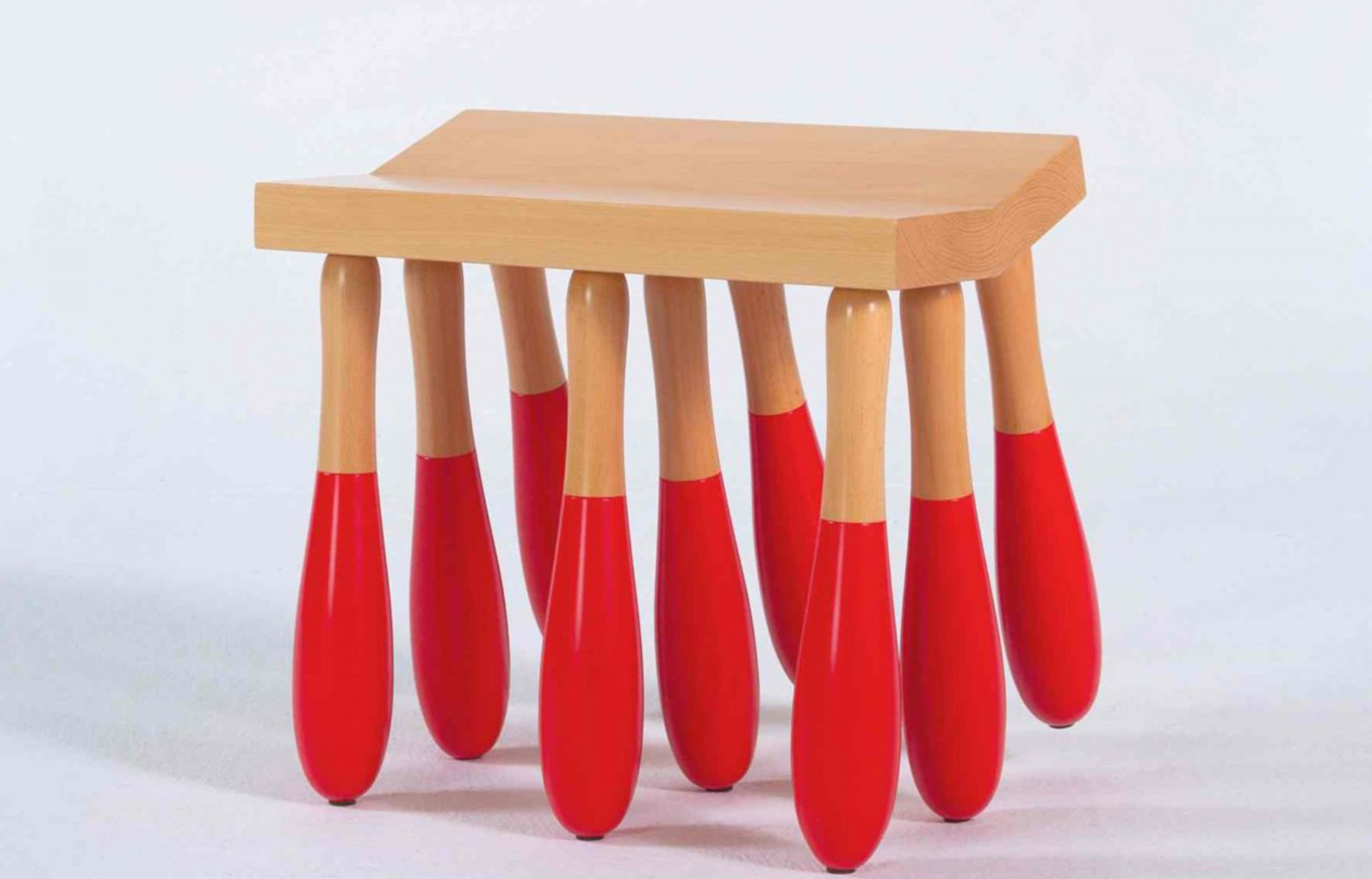 Tabouret Cuba de Dominique Dran en hêtre massif (FR66).