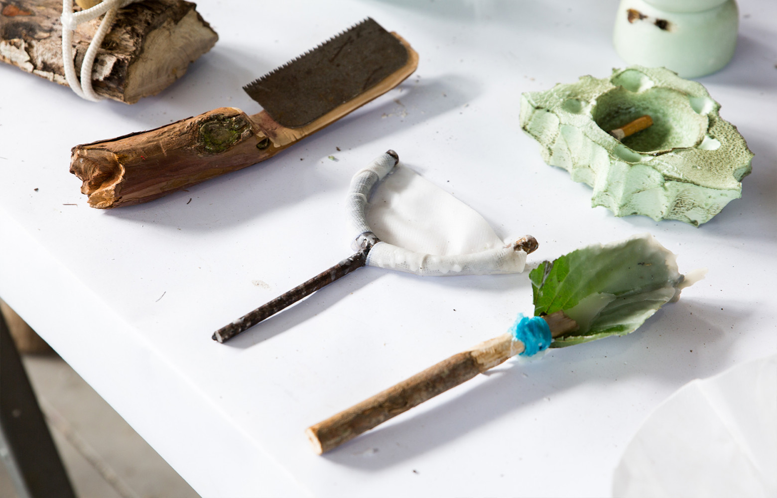 Les cuillères sont des objets que Ferréol Babin aime particulièrement travailler.