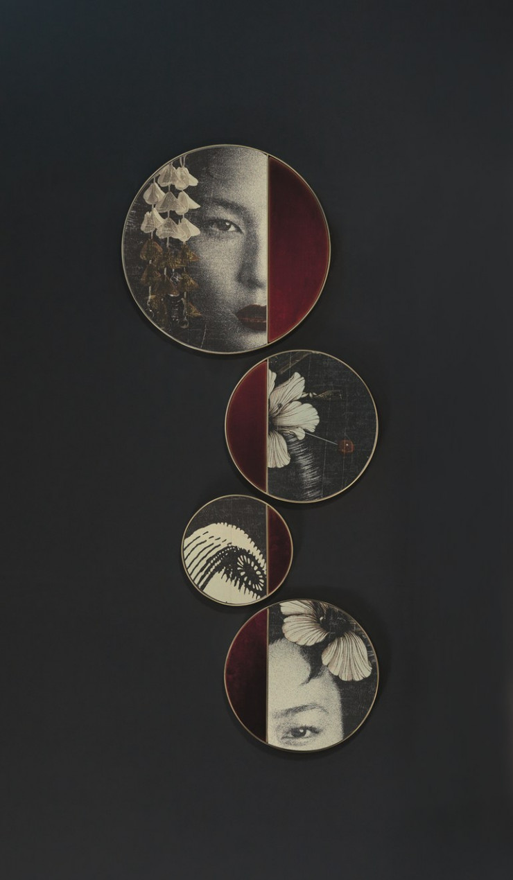 Les multiples tailles du miroir s’accordent pour créer une composition linéaire.