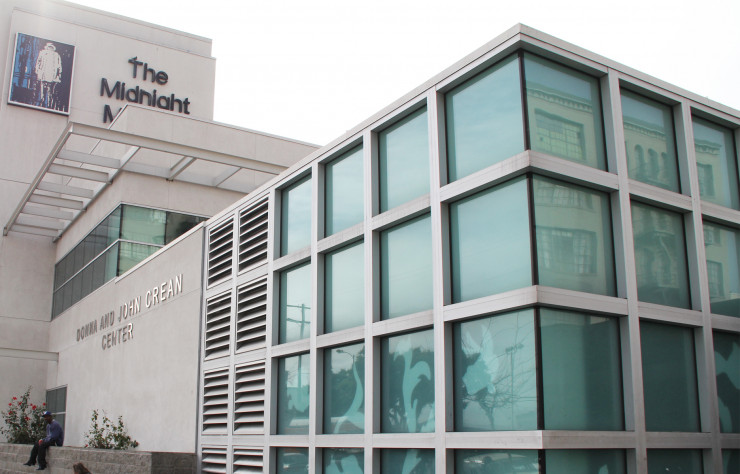 Institution plus que centenaire, The Midnight Mission a fait appel à Gin Wong pour construire son nouveau centre (2007).