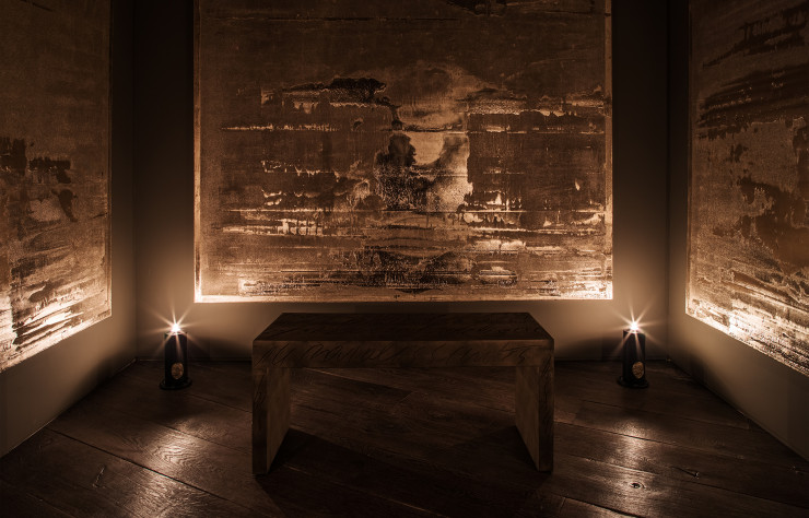 Peintures de Pierre Bonnefille au sein de sa Meditation Room à l’exposition « Réflections ».