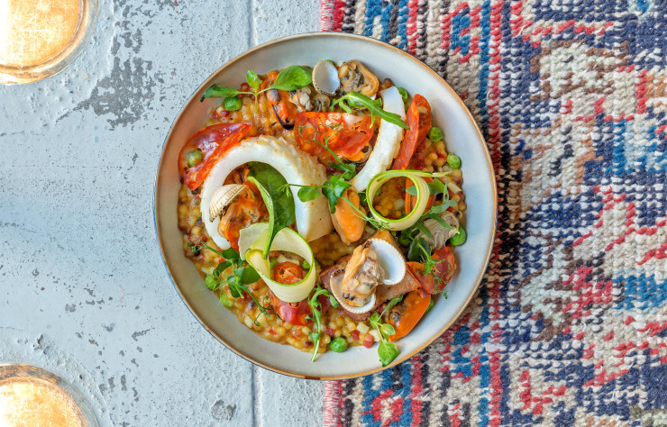 Fregola sarde en risotto comme une paella.