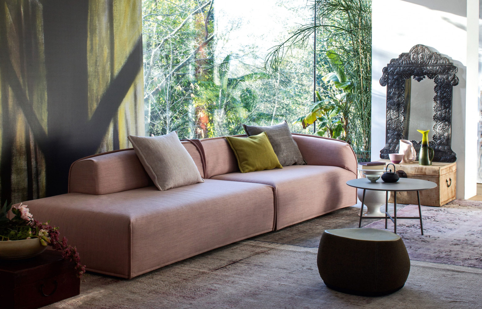 Beau Fixe, design Inga Sempé, 3 152 €. Ligne Roset. 4/ M.a.s.s.a.s., design Patricia Urquiola, à partir...