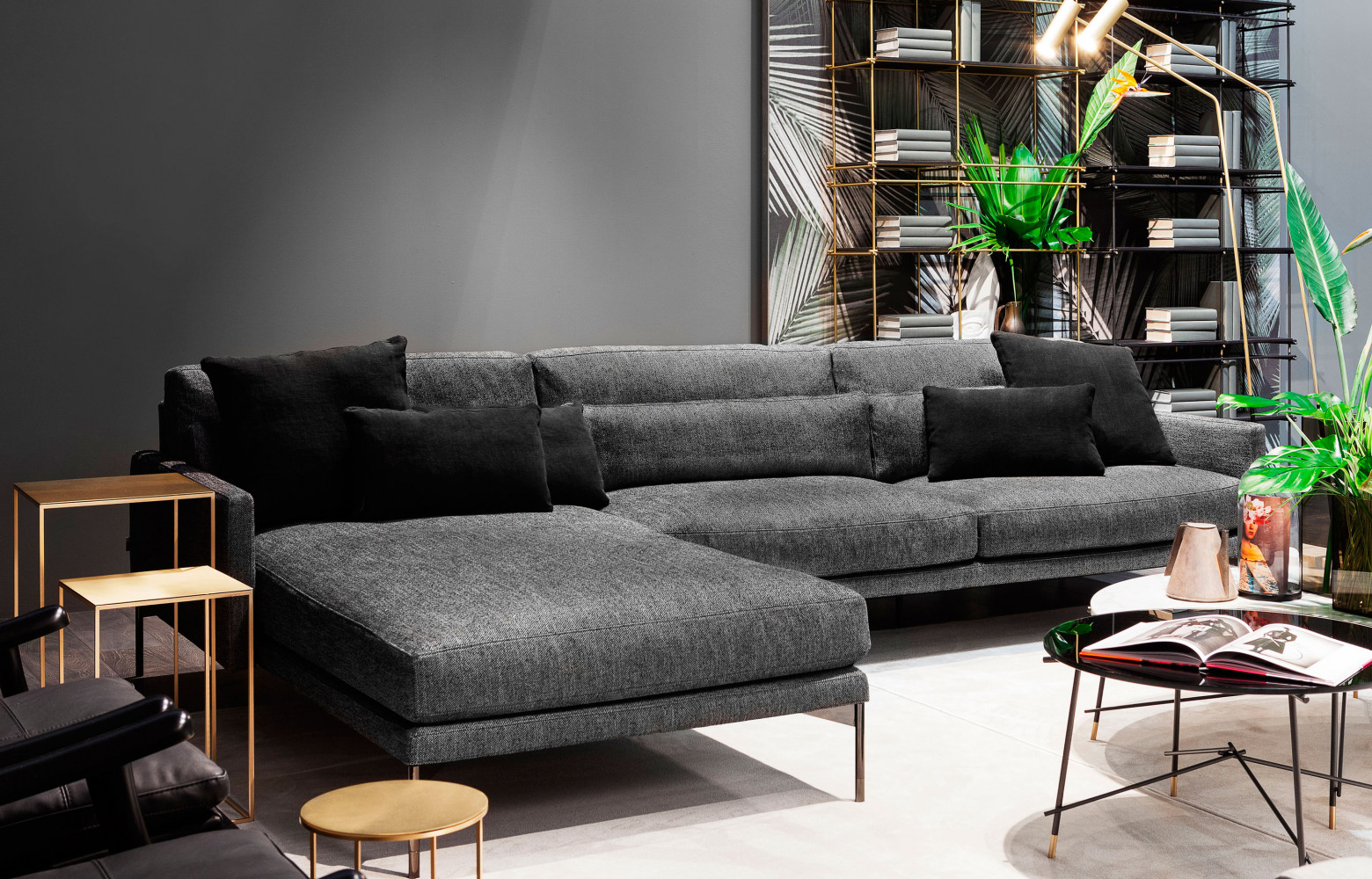 Modern, design Gianluigi Landoni, 7 000 €. Vibieffe.